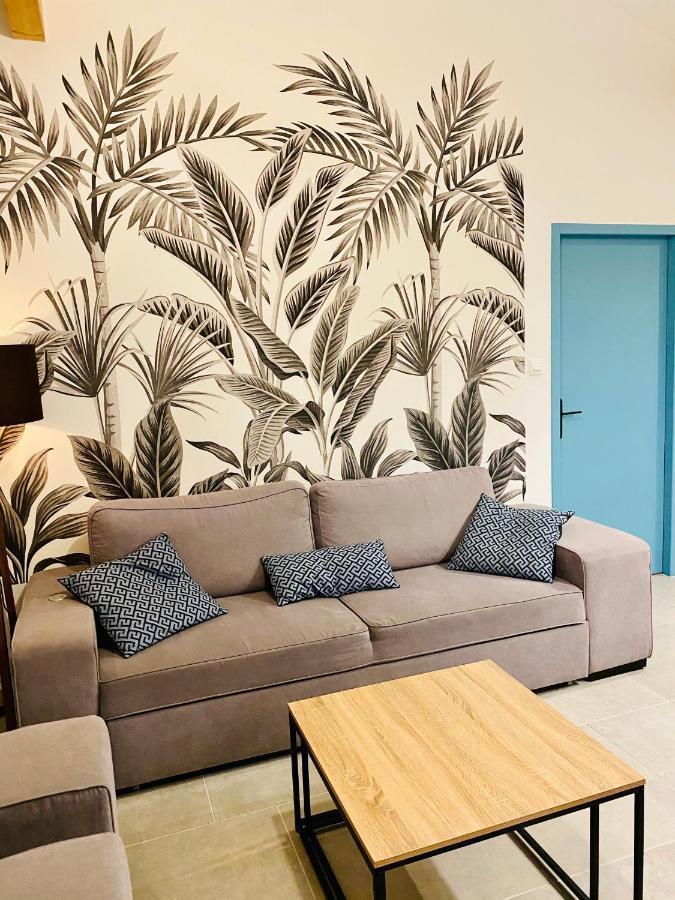 Loft24 Fibre Tout Compris Ussat Luaran gambar