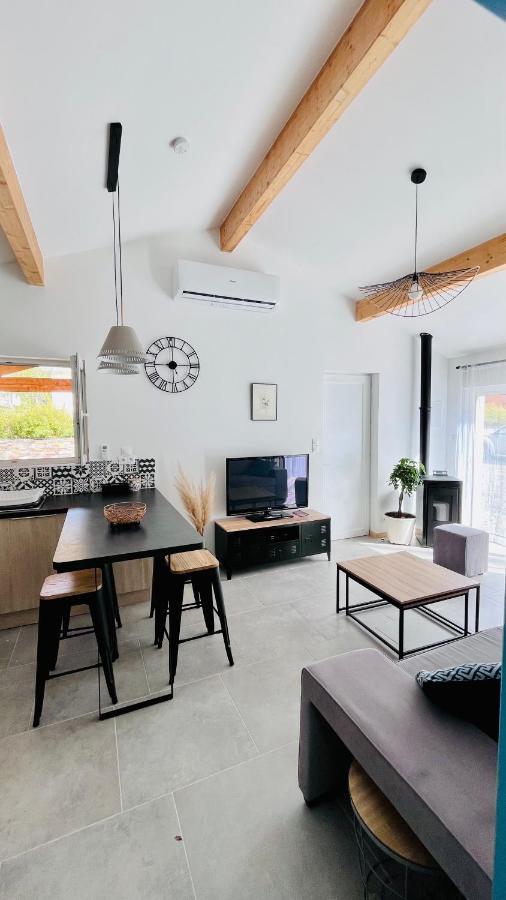 Loft24 Fibre Tout Compris Ussat Luaran gambar