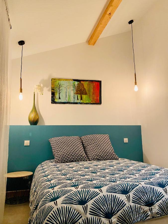 Loft24 Fibre Tout Compris Ussat Luaran gambar
